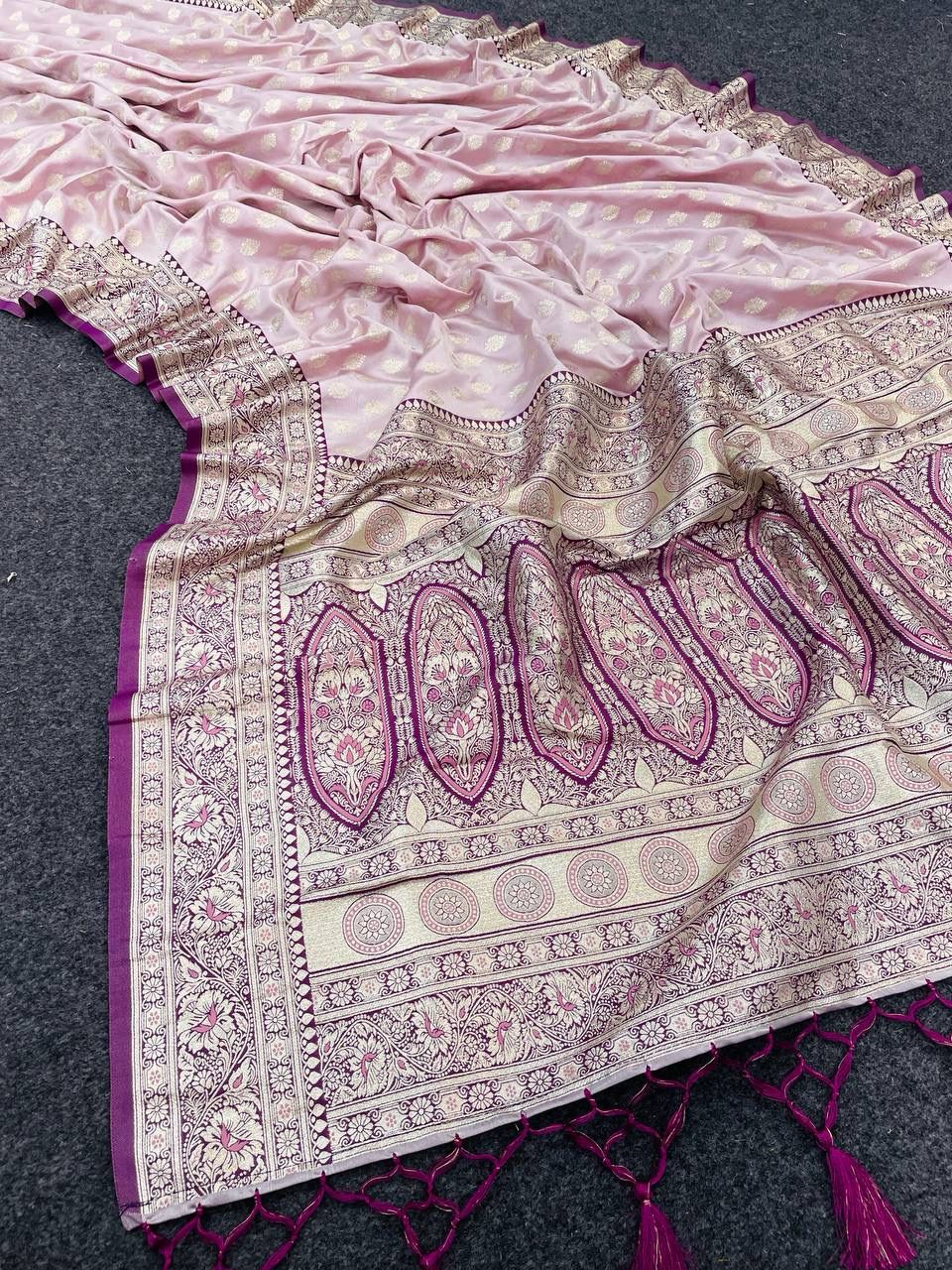 Enthralling Pink Color Banarasi Soft Silk Saree With Blouse Piece