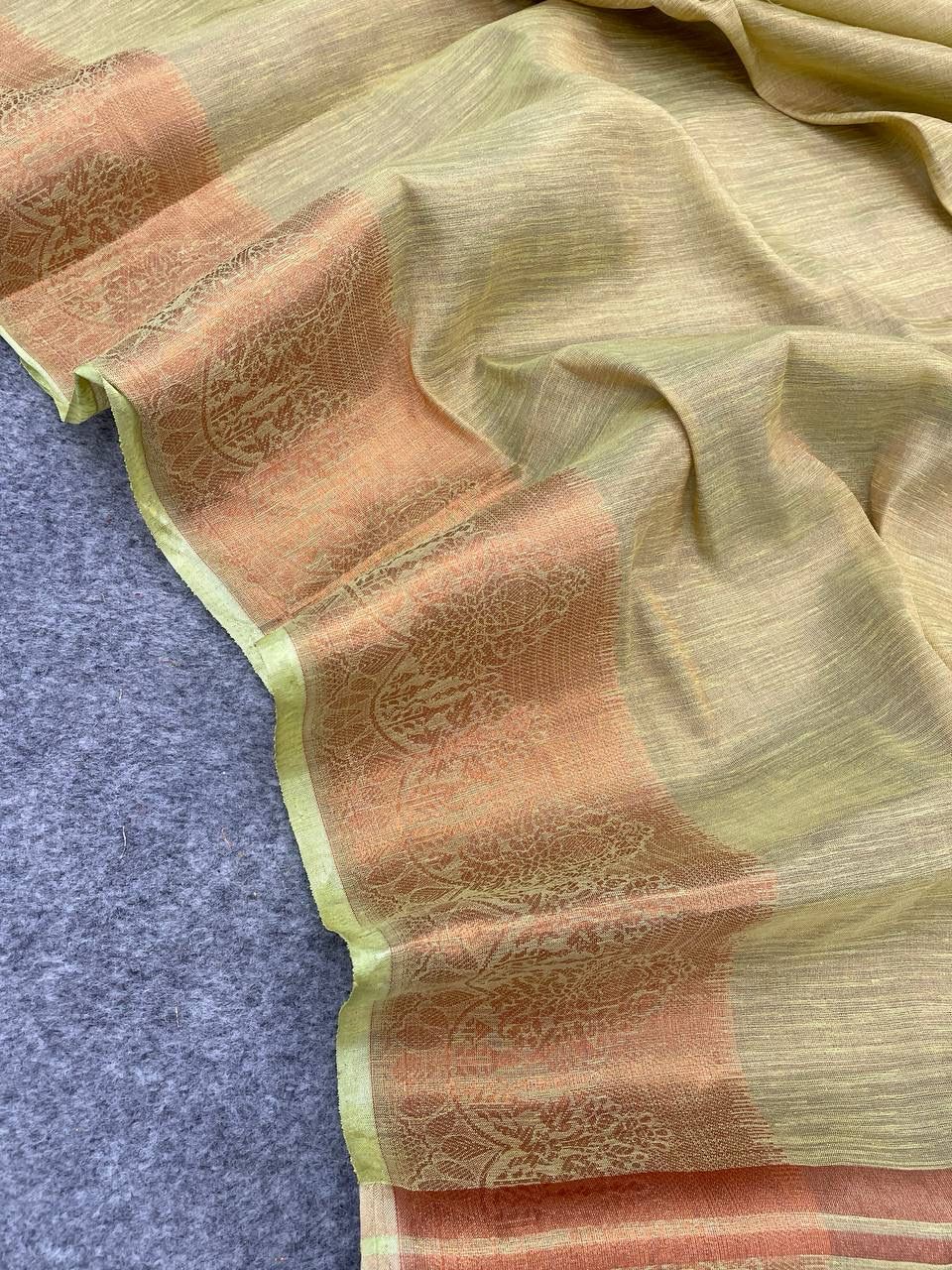 Mesmerizing Pista Color Cotton Linen Silk Saree With Blouse Piece