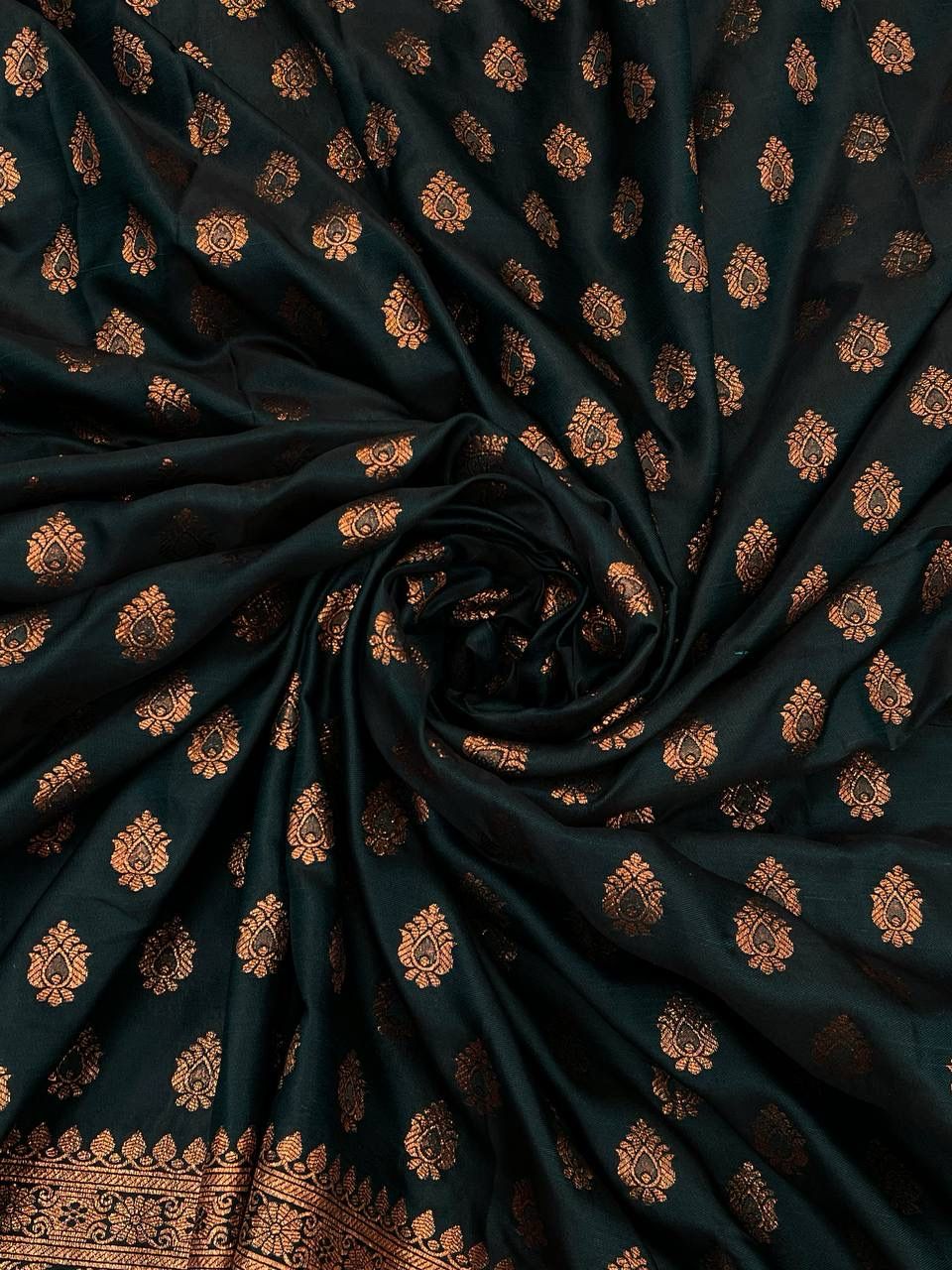 Graceful Dark Green Color Banarasi Soft Silk Saree With Blouse Piece