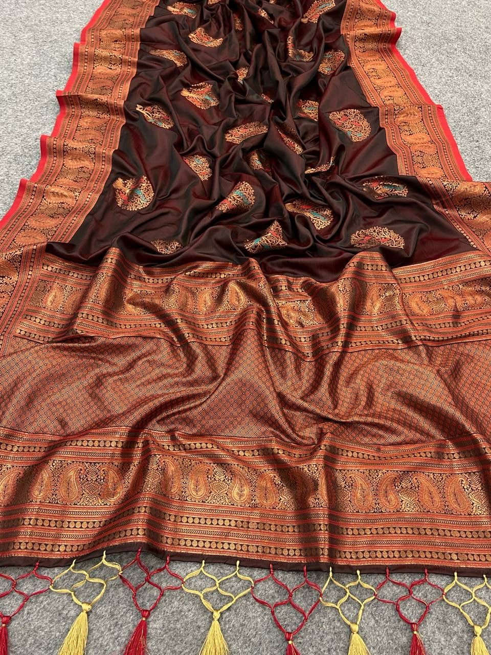 Enthralling Brown Color Banarasi Soft Silk Saree With Blouse Piece