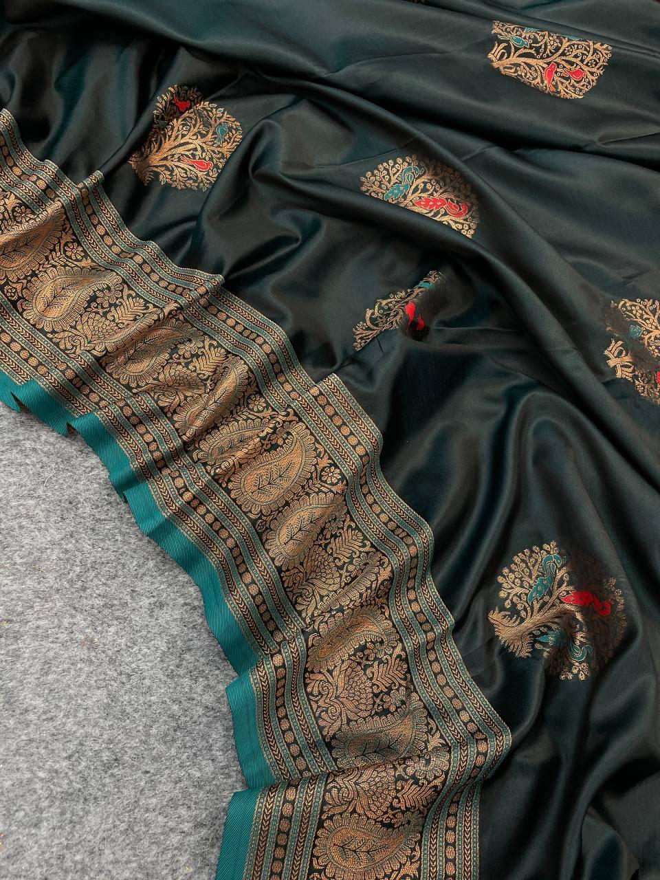 Splendid Rama Green Color Banarasi Soft Silk Saree With Blouse Piece