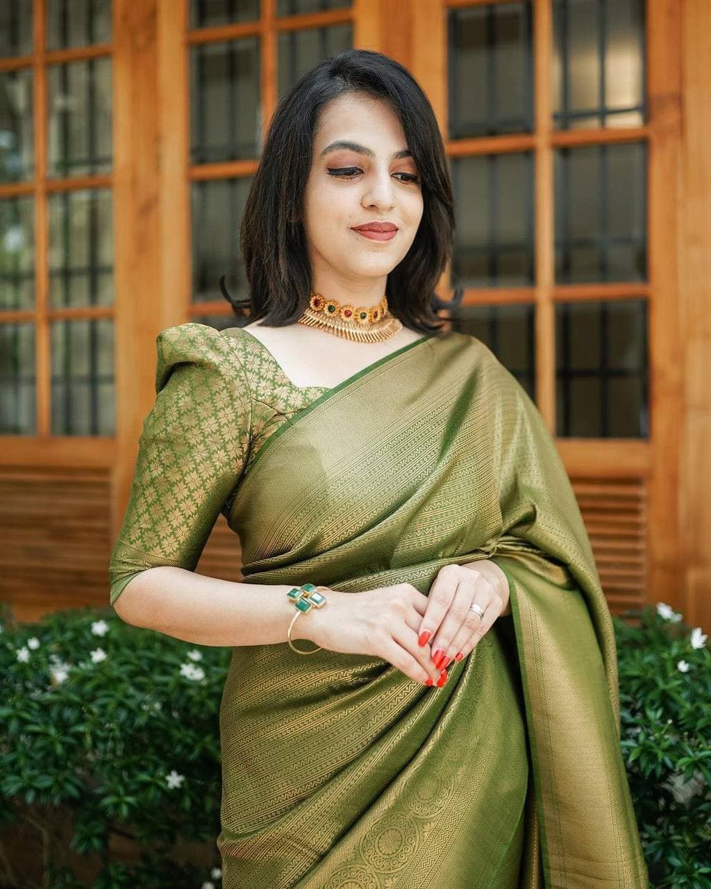 Luminous Green Color Kanjivaram Silk Saree With Blouse Piece