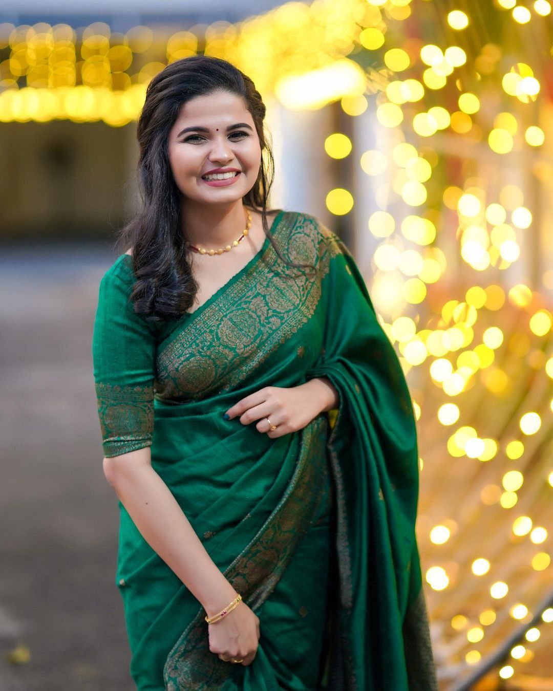 Radiating Green Color Banarasi Soft Silk Saree With Blouse Piece