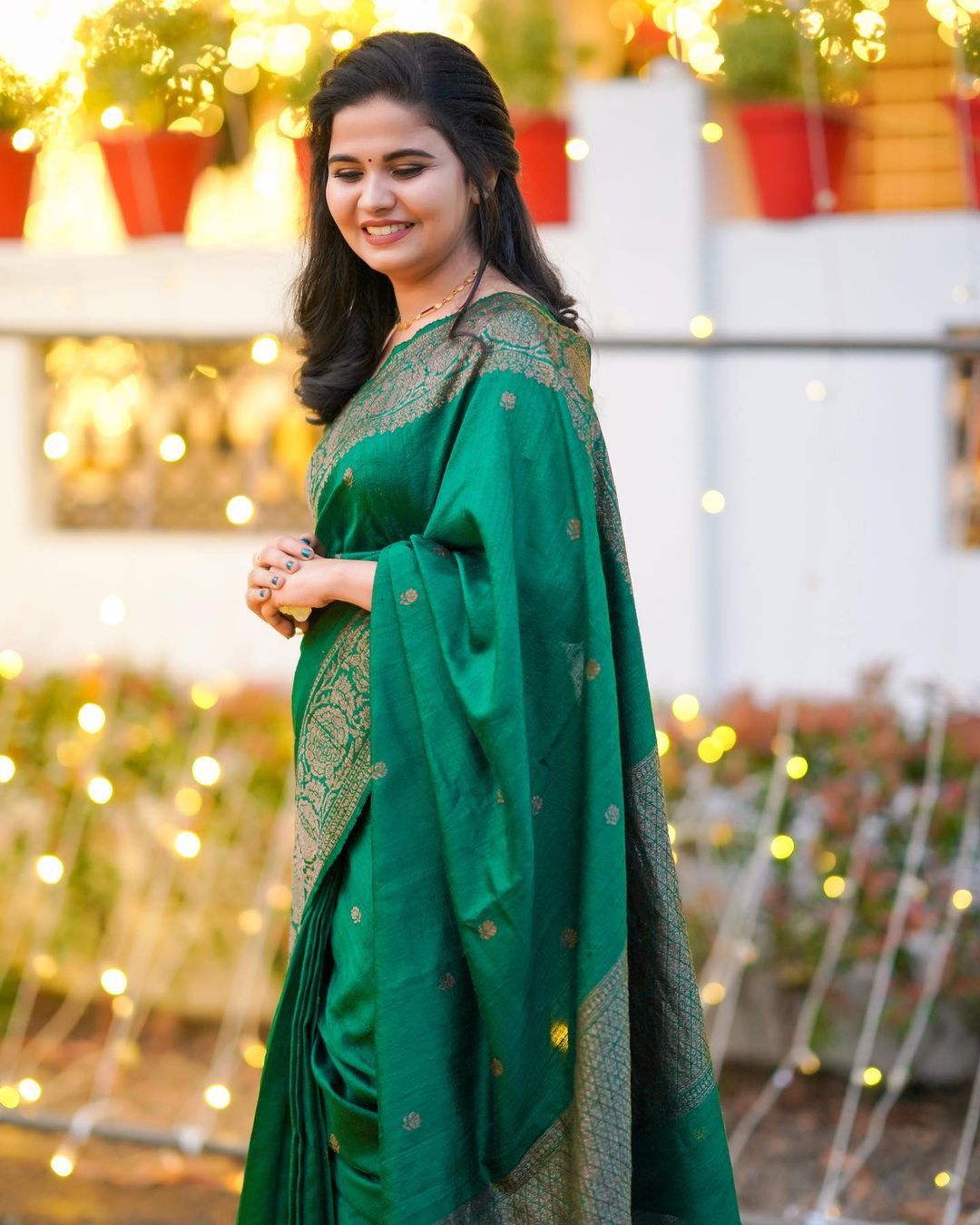 Radiating Green Color Banarasi Soft Silk Saree With Blouse Piece