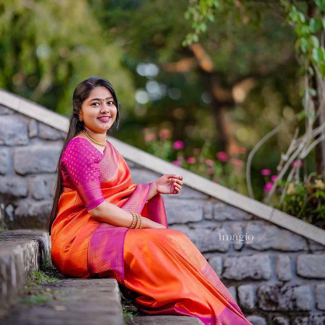 Enchanting Orange Color Kanjivaram Silk Saree With Blouse Piece