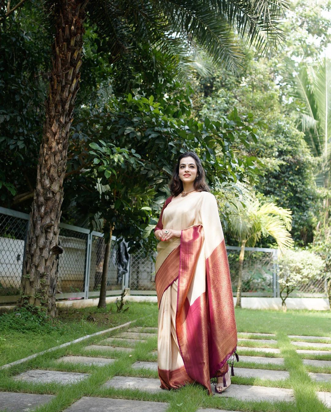 Incandescent Beige Color Banarasi Soft Silk Saree With Blouse Piece