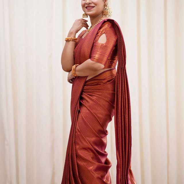 Seraphic Maroon Color Banarasi Soft Silk Saree With Blouse Piece