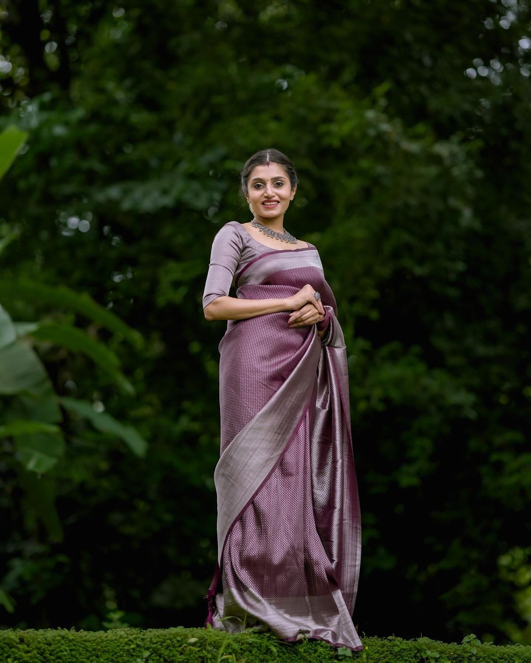 Enchanting Brown Color Kanjivaram Silk Saree With Blouse Piece