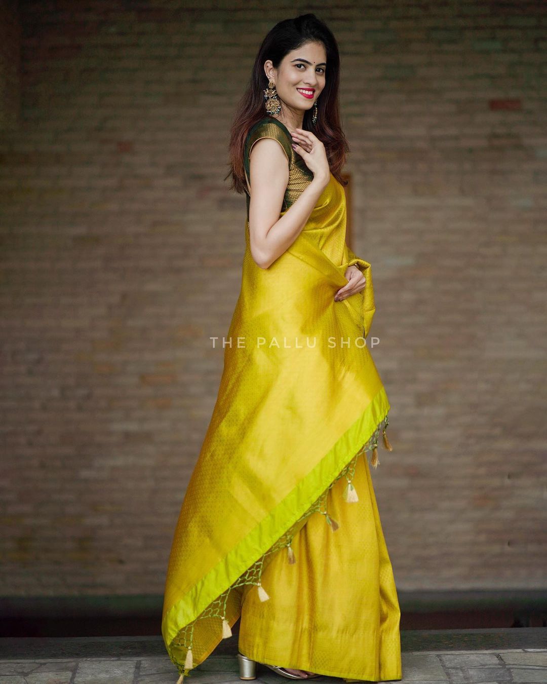 Heavenly Yellow Color Soft Lichi Silk Saree With Blouse Piece