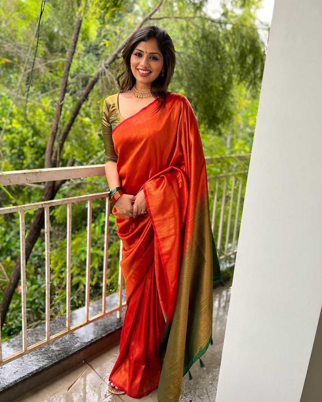 Sumptuous Red Color Soft Lichi Silk Saree With Blouse Piece