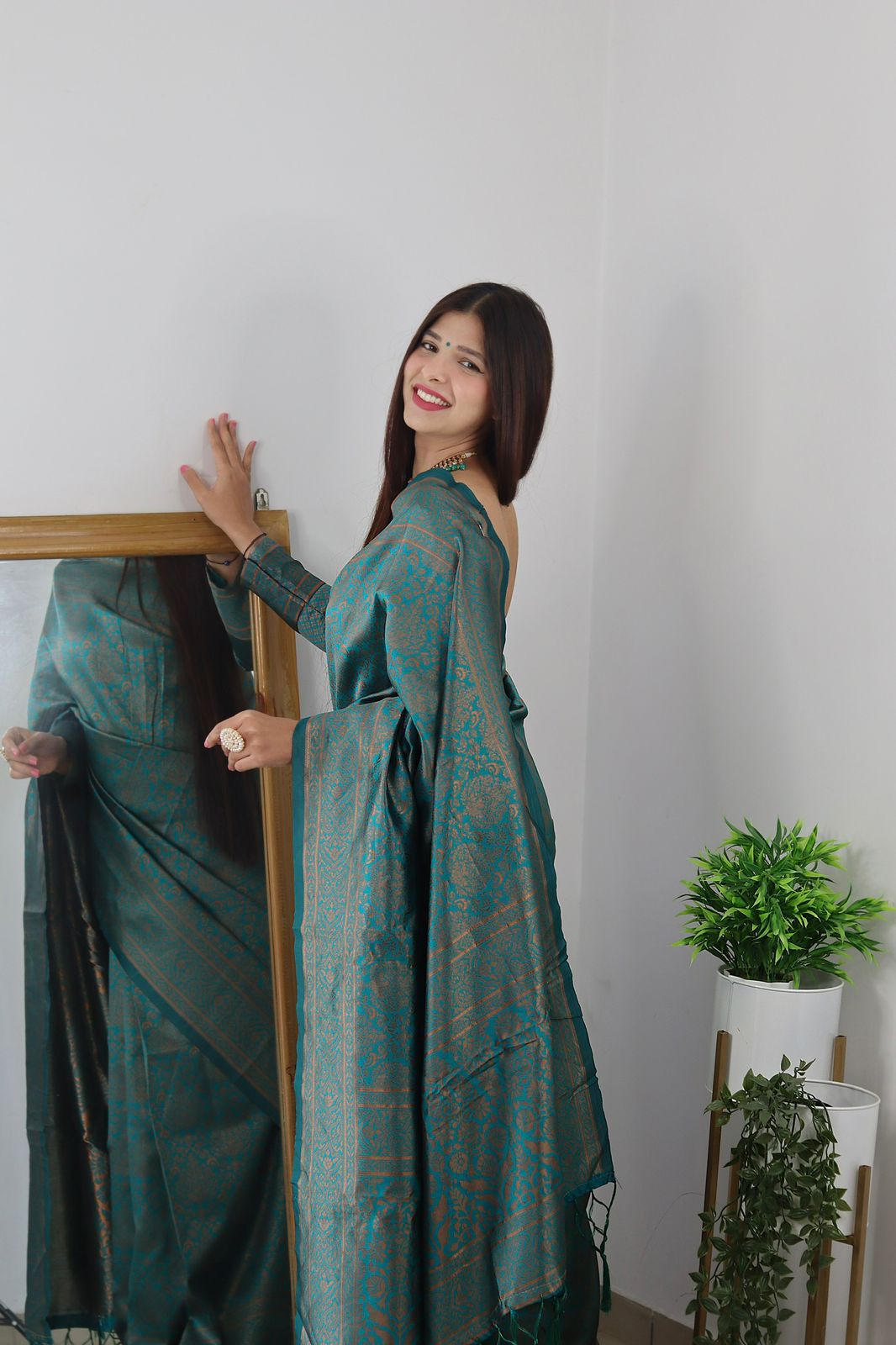 Angelic Rama Green Color Banarasi Soft Silk Saree With Blouse Piece