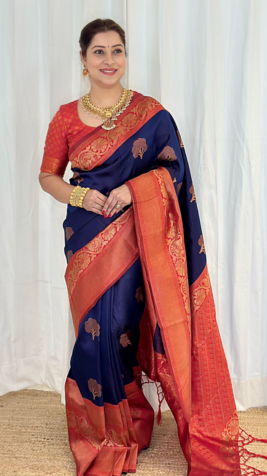 Slippery Navy Blue Color Banarasi Soft Silk Saree With Blouse Piece