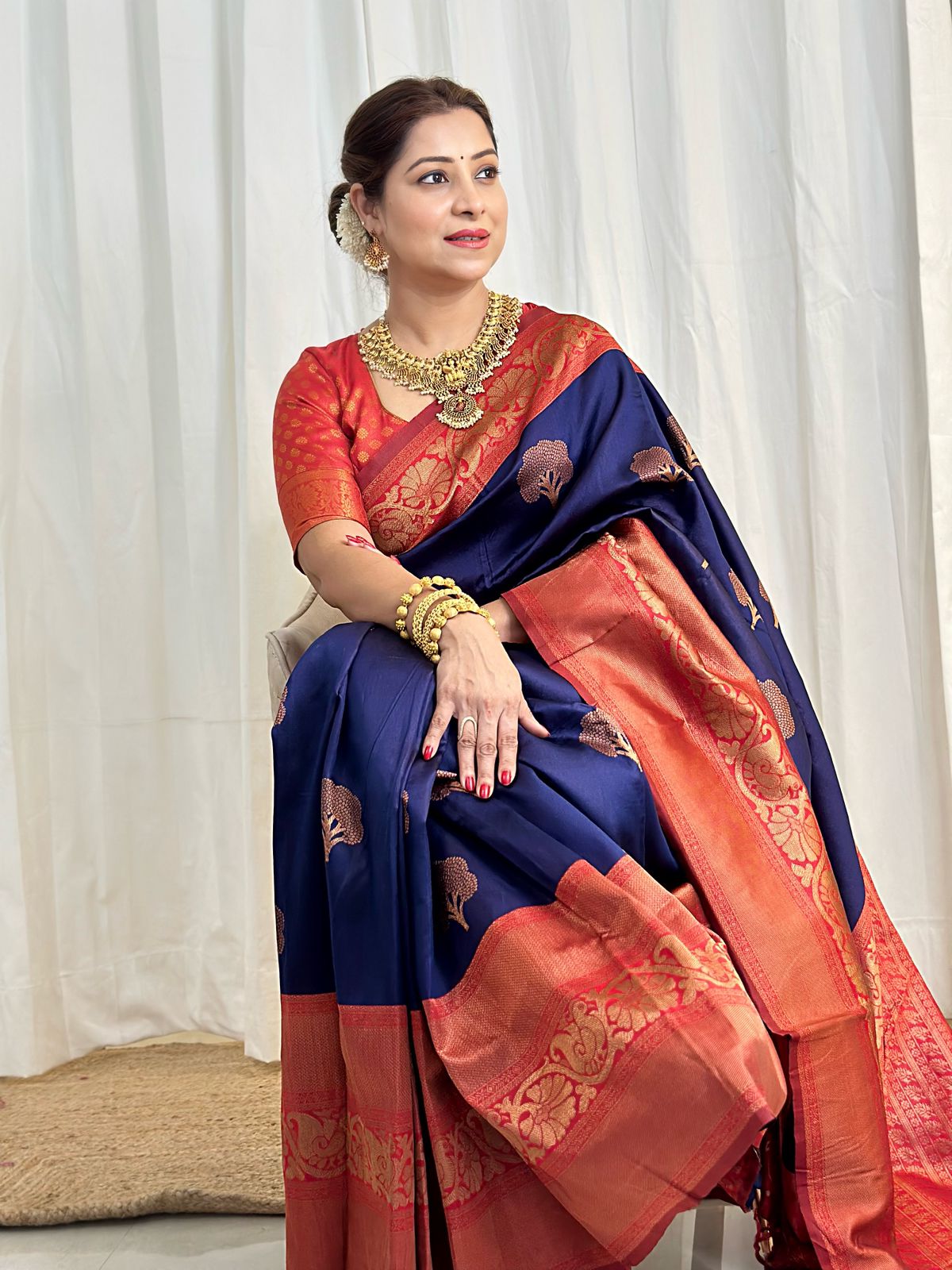 Slippery Navy Blue Color Banarasi Soft Silk Saree With Blouse Piece