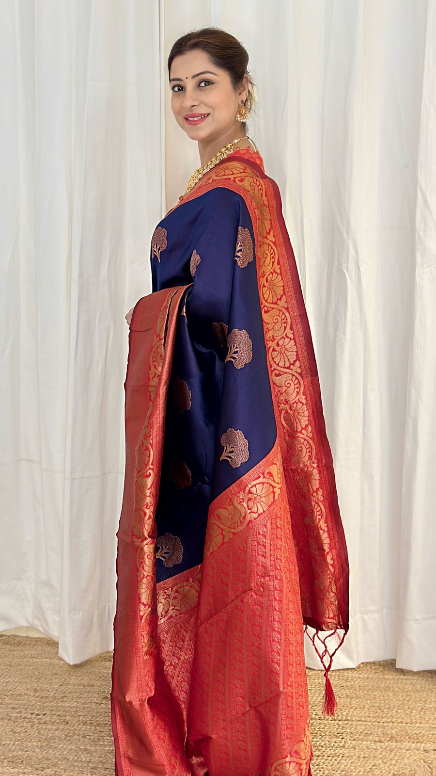 Slippery Navy Blue Color Banarasi Soft Silk Saree With Blouse Piece