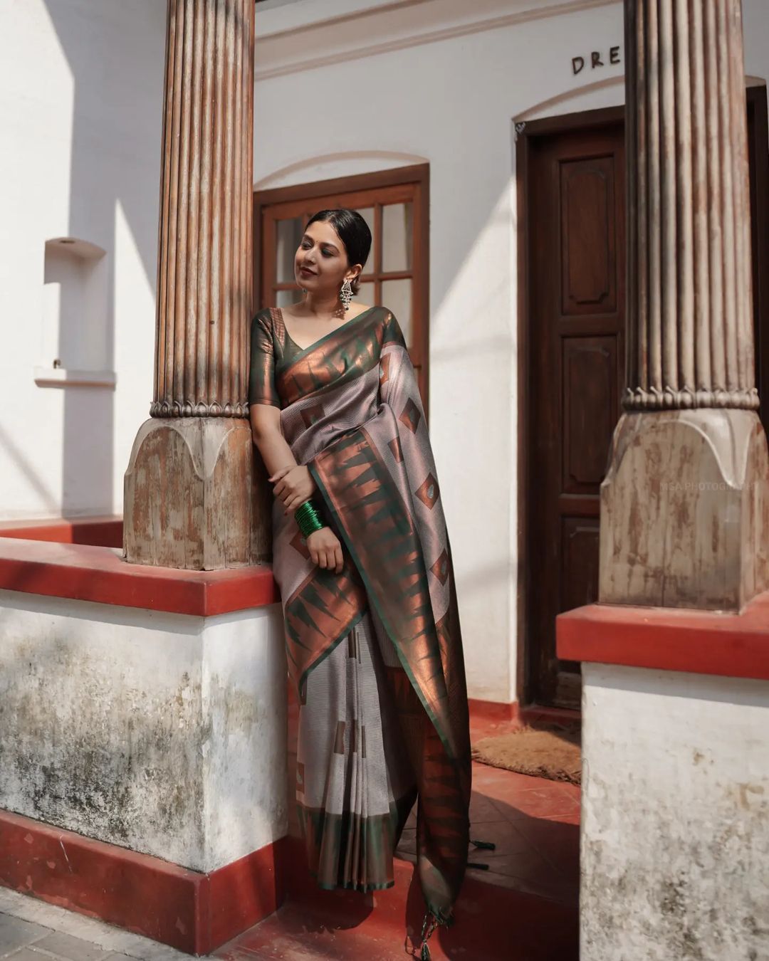 Irresistible Grey Color Soft Lichi Silk Saree With Blouse Piece