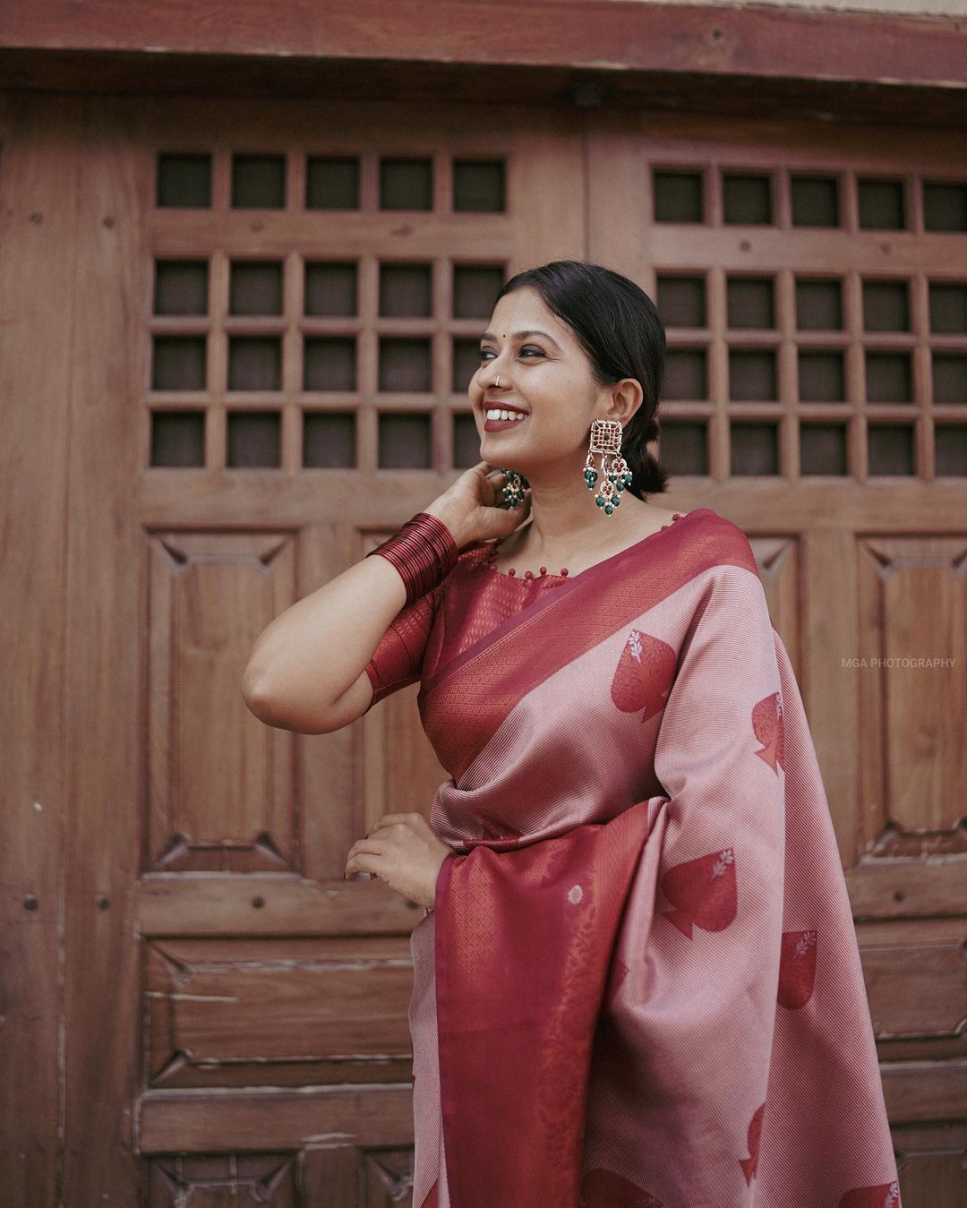 Luminous Pink Color Soft Lichi Silk Saree With Blouse Piece