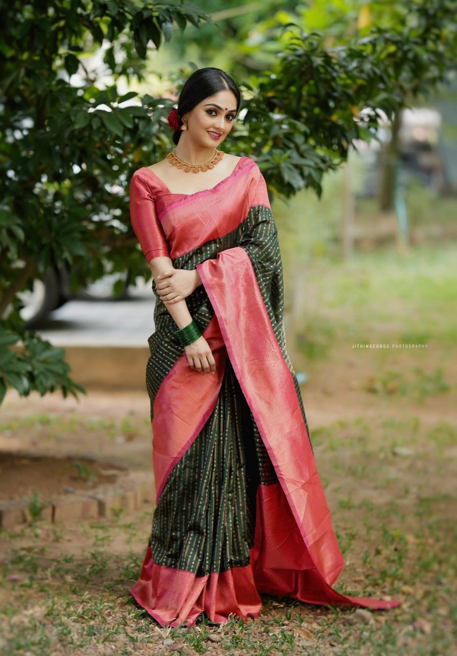 Resplendent Green Color Soft Lichi Silk Saree With Blouse Piece