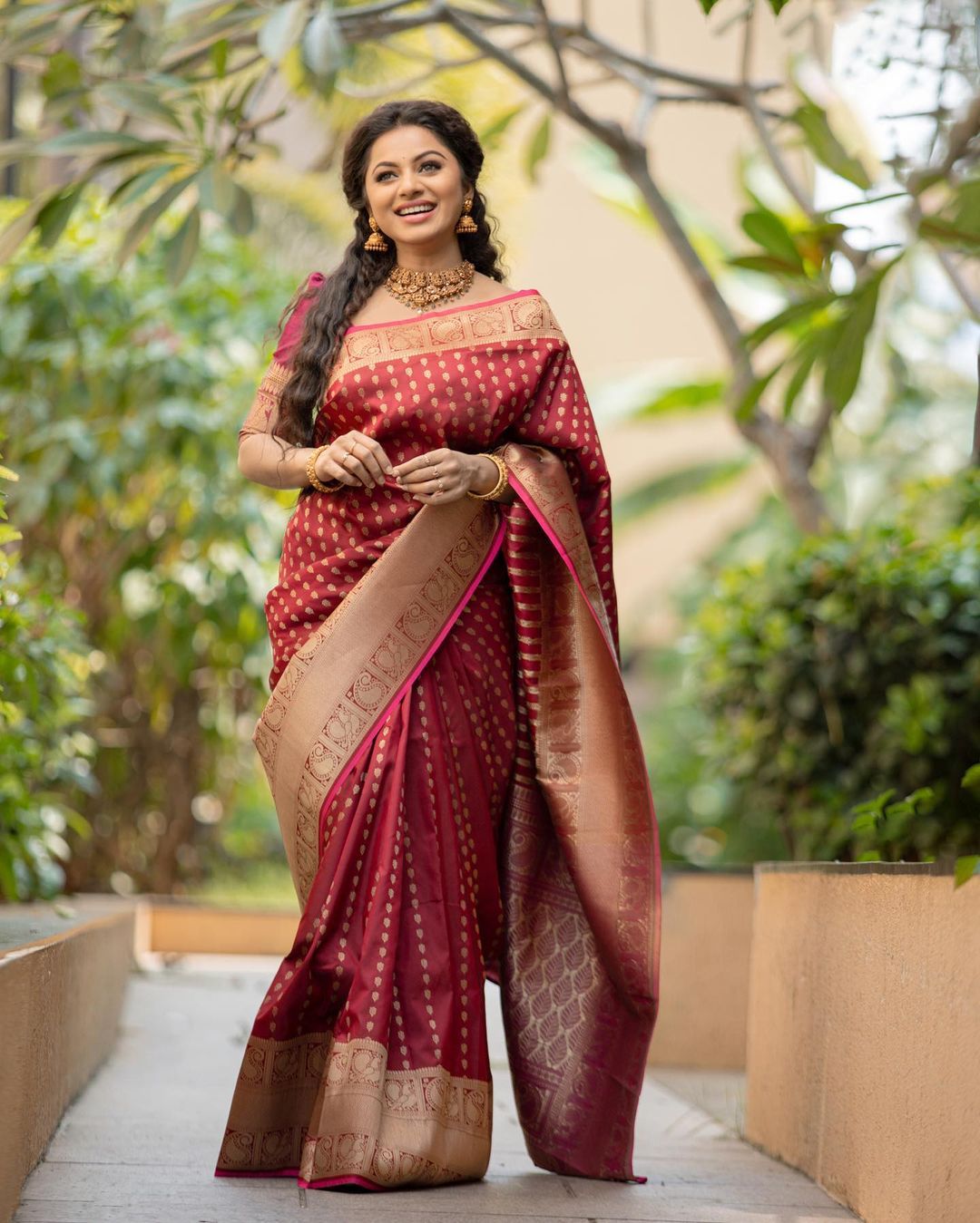 Heavenly Maroon Color Banarasi Soft Silk Saree With Blouse Piece