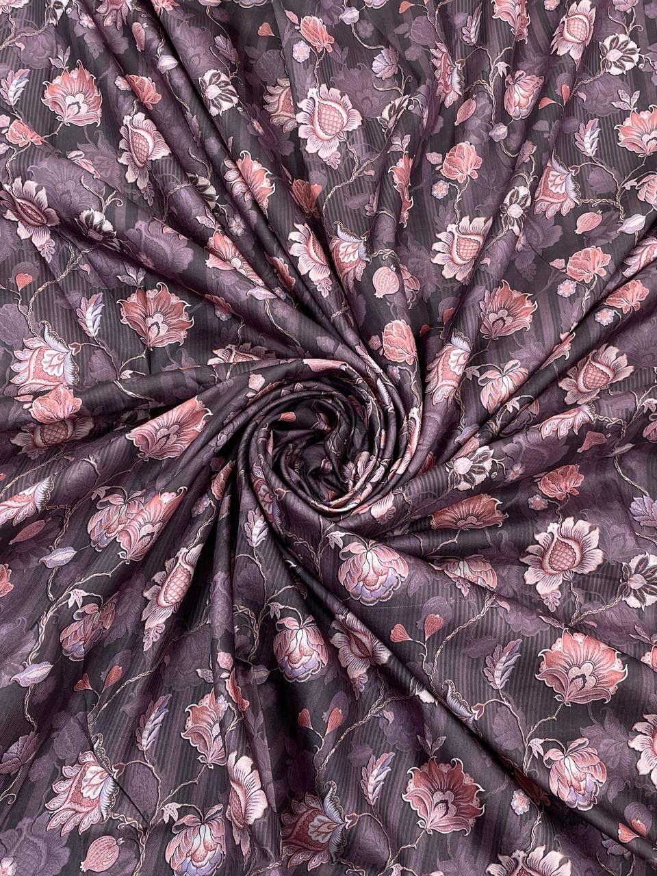 Dola Silk