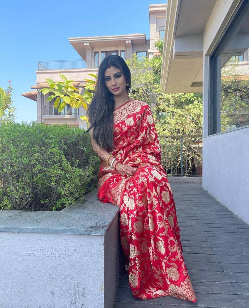Flashy Red Color Saree