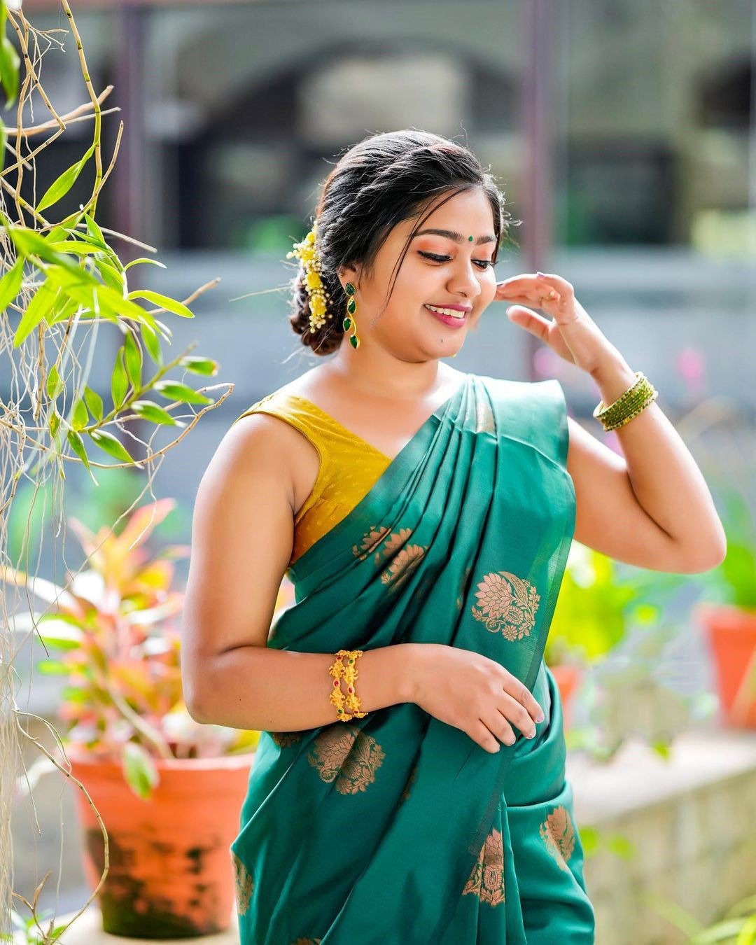 Glistening Rama Green 
