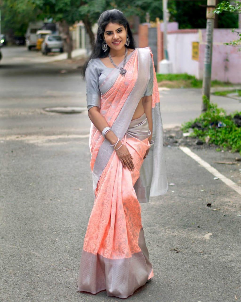 Exotic Pink Color Soft Lichi Silk Saree With Blouse Piece