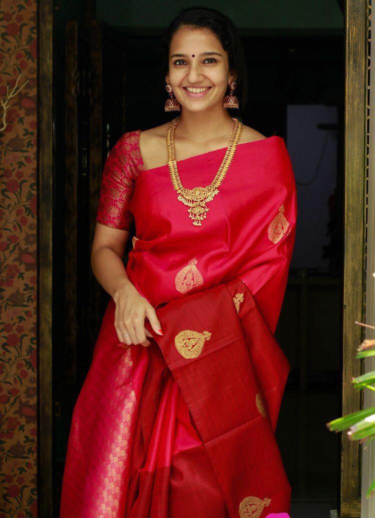 Captivating Red Color Banarasi Soft Silk Saree With Blouse Piece