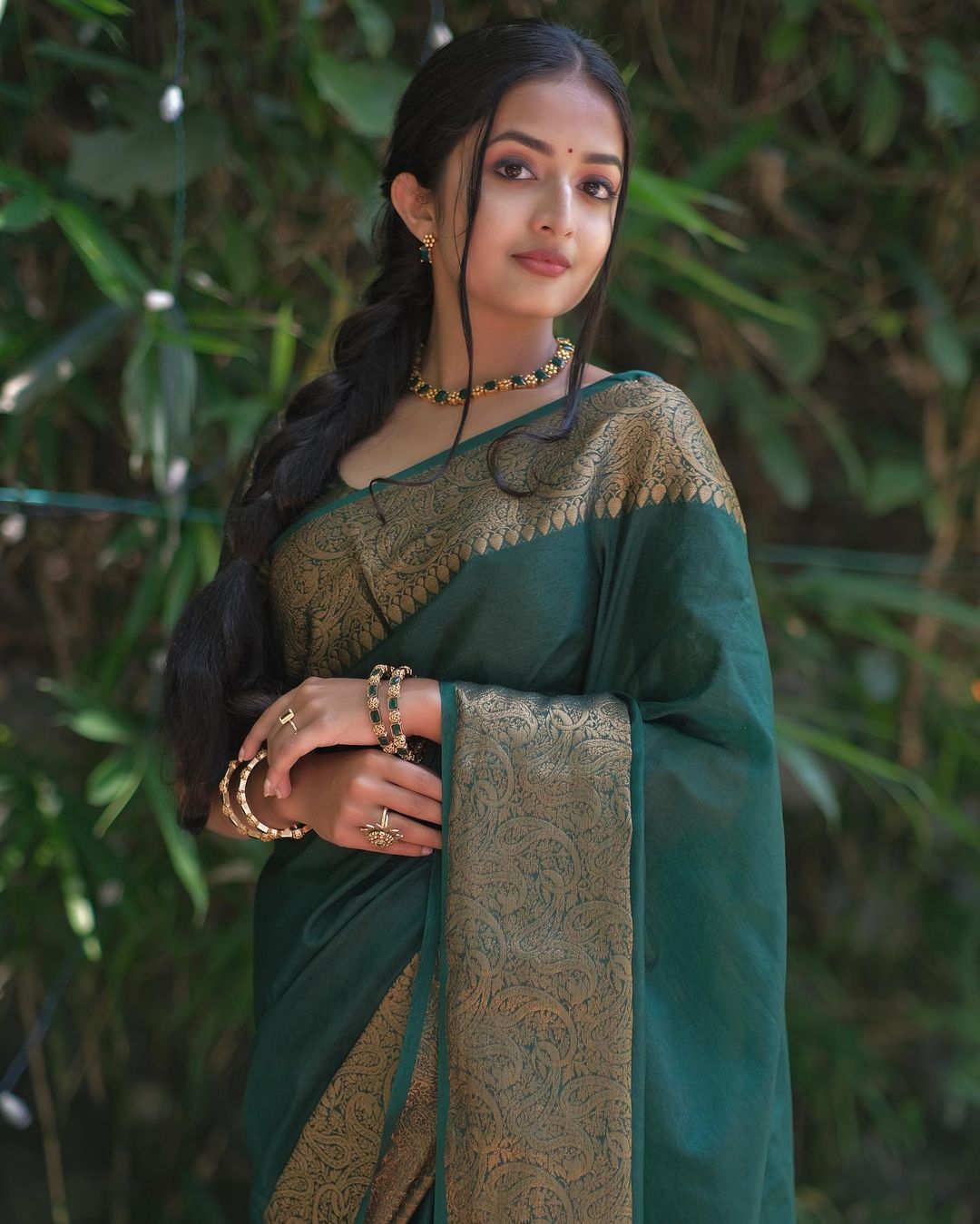 Graceful Dark Green Color Soft Lichi Silk Saree With Blouse Piece