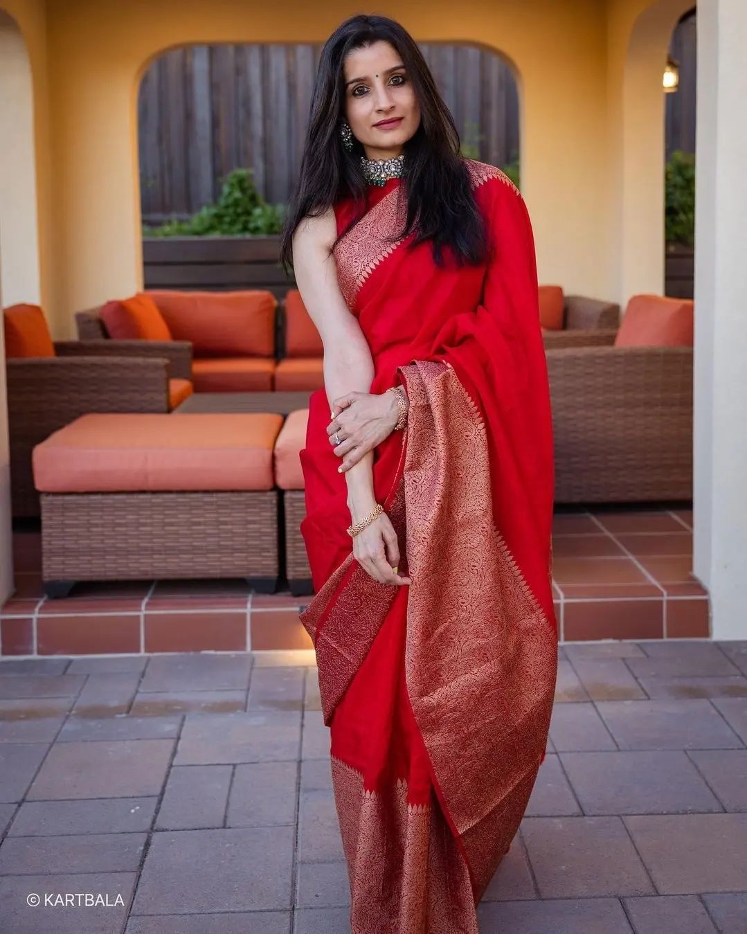 Magnificent Red Color Soft Lichi Silk Saree With Blouse Piece