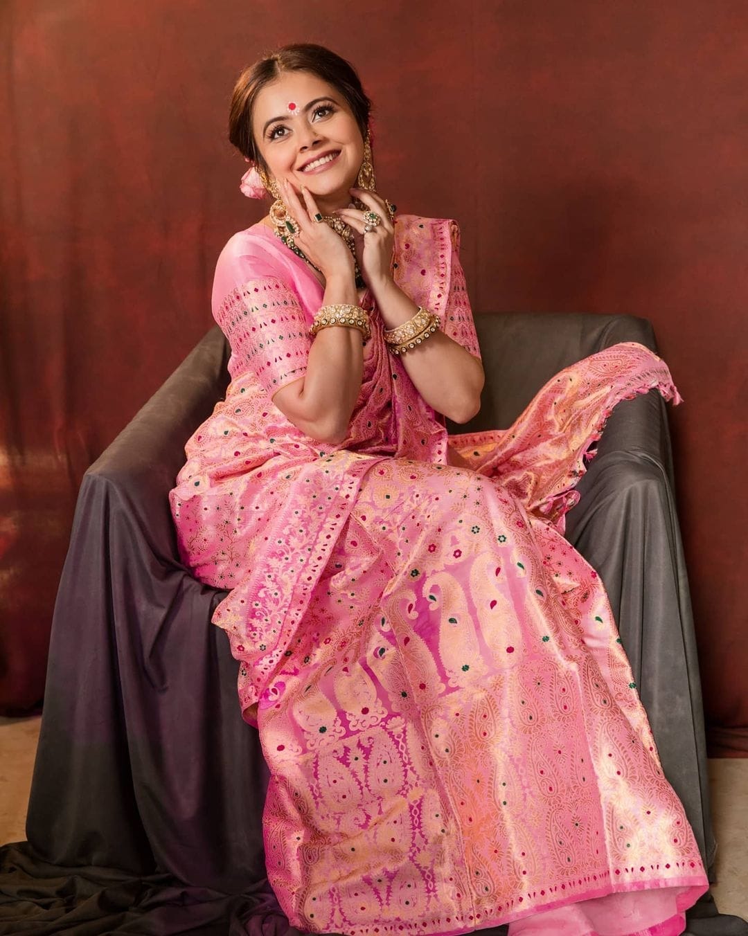 Serene Pink Color Soft Lichi Silk Saree With Blouse Piece