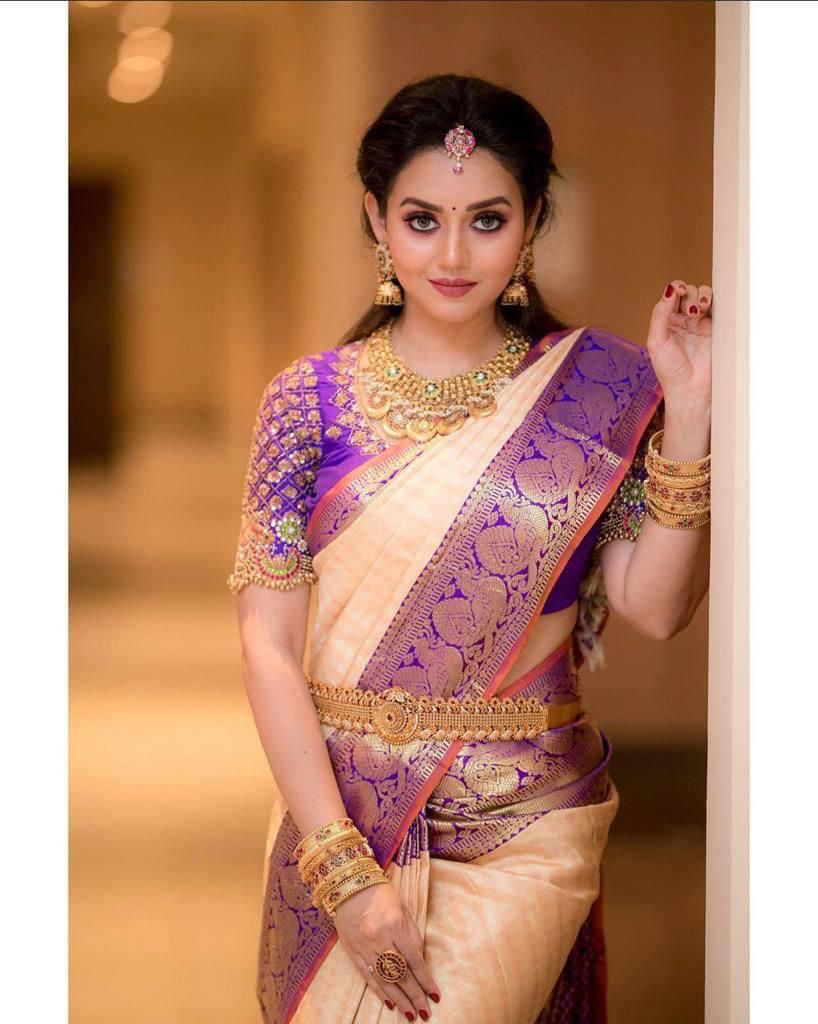 Resplendent Peach Color Soft Lichi Silk Saree With Blouse Piece