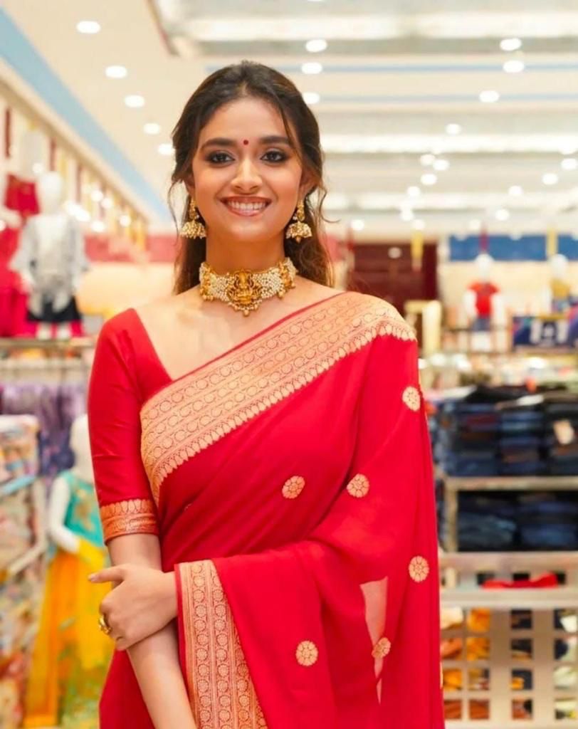 Iconic Red Color Soft Lichi Silk Saree With Blouse Piece