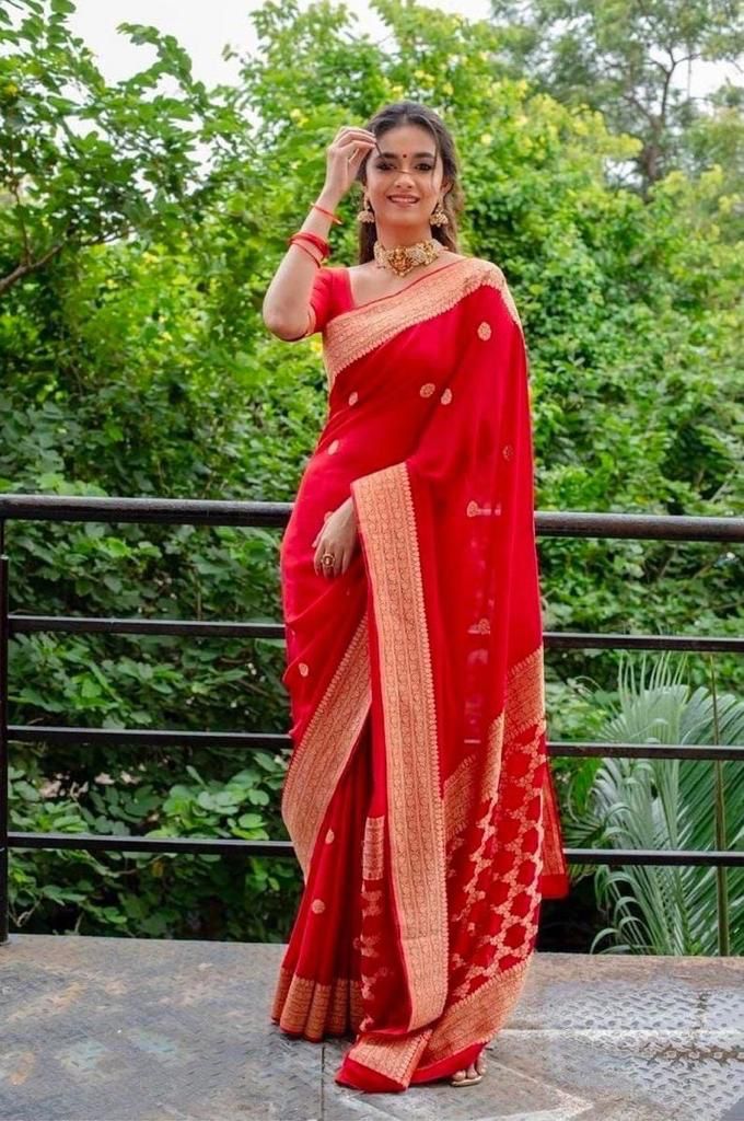 Iconic Red Color Soft Lichi Silk Saree With Blouse Piece