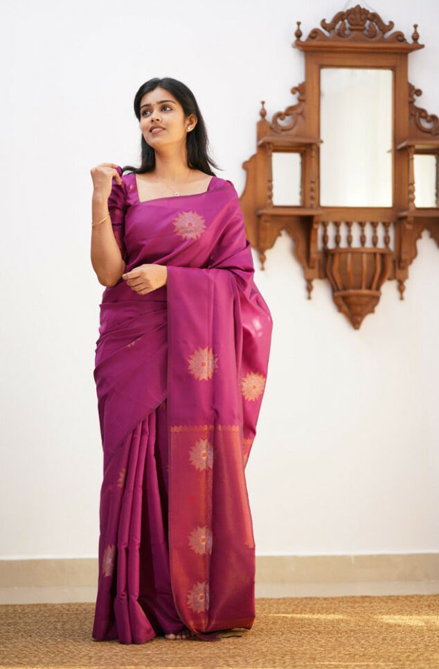 Exciting Purple Color Soft Lichi Silk Saree With Blouse Piece