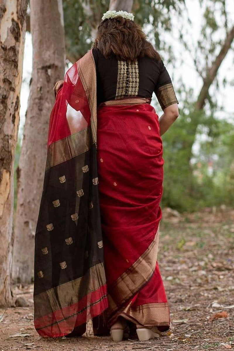 Beaming Red Color Cotton Linen Silk Saree With Blouse Piece