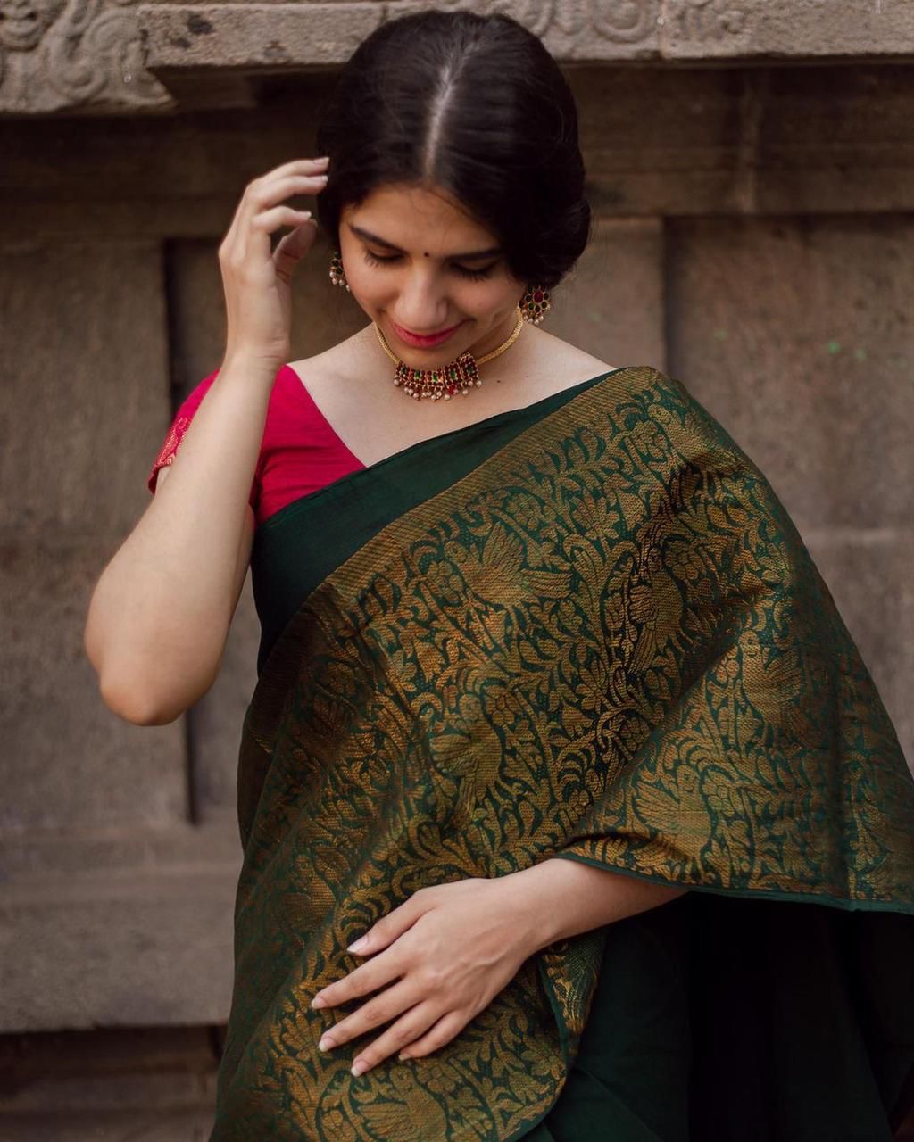 Gleamy Green Color Soft Lichi Silk Saree With Blouse Piece