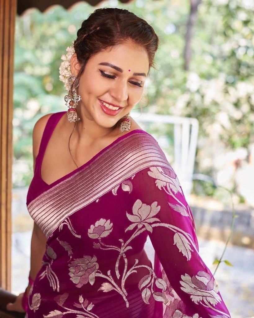 Breathtaking Purple Color Banarasi Silk Saree With Blouse Piece