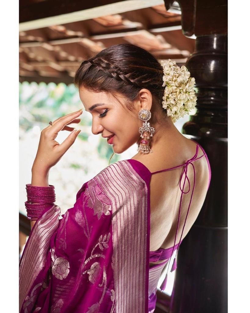 Breathtaking Purple Color Banarasi Silk Saree With Blouse Piece