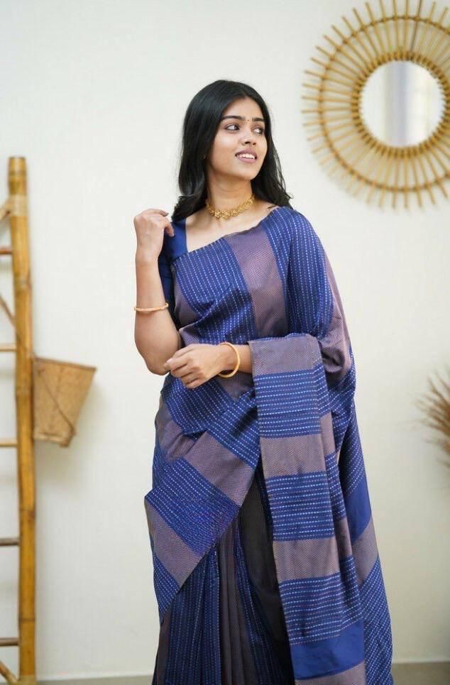 Graceful Navy Blue Color Soft Lichi Silk Saree With Blouse Piece