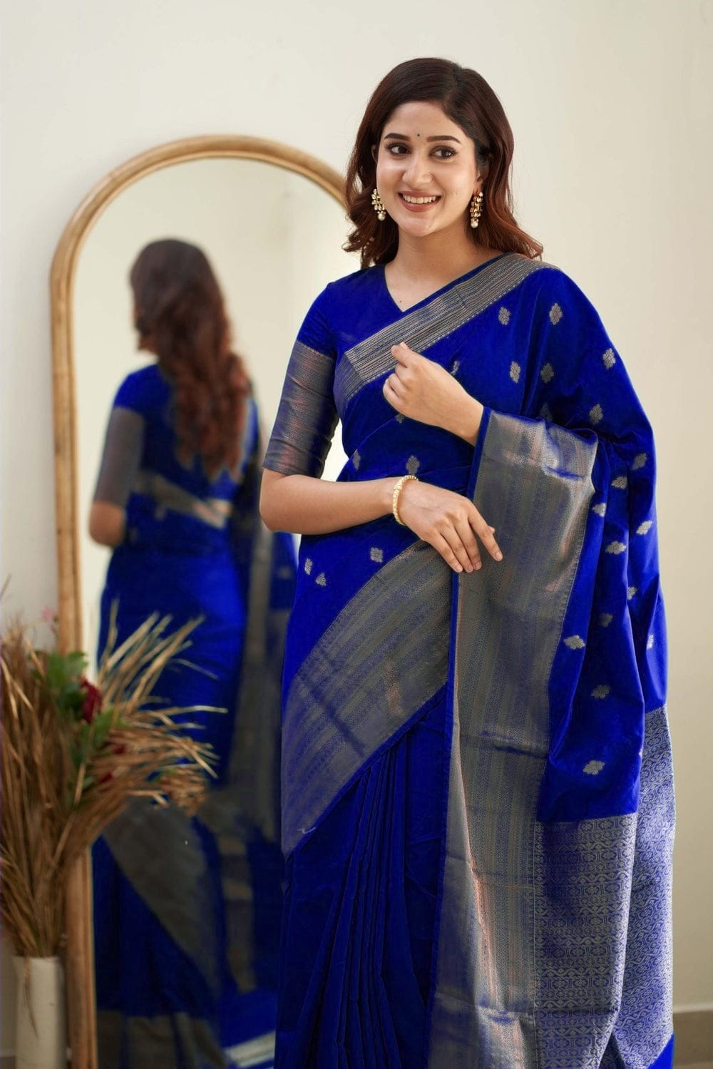 Stimulating Royal Blue Color Soft Lichi Silk Saree With Blouse Piece