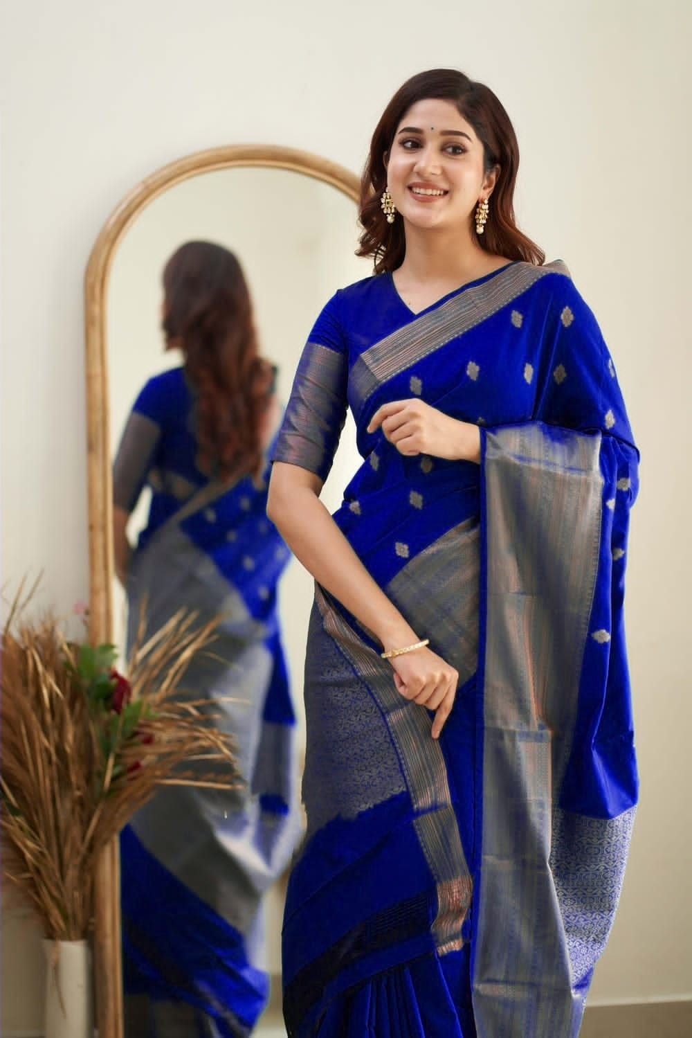 Stimulating Royal Blue Color Soft Lichi Silk Saree With Blouse Piece