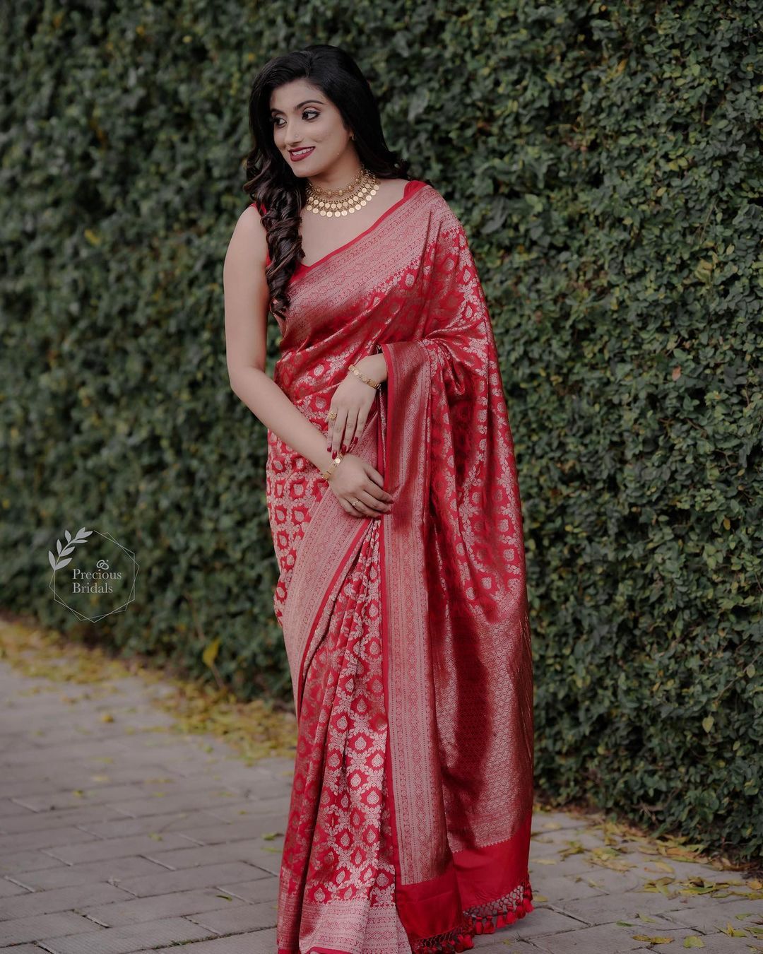 Bold Red Color Banarasi Soft Silk Saree With Blouse Piece