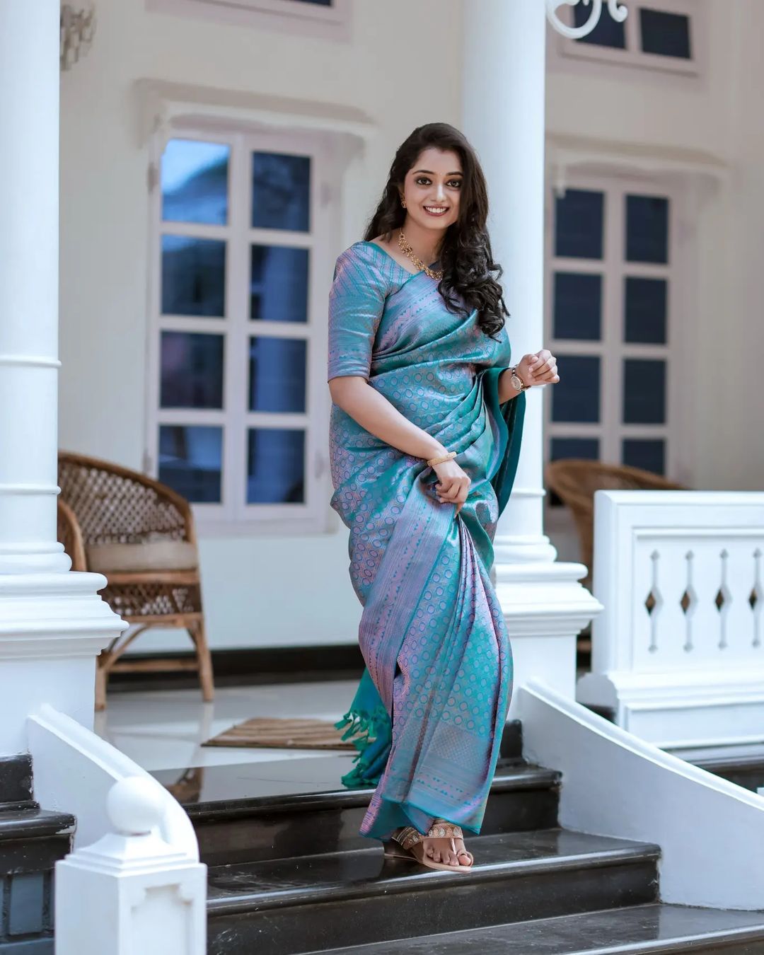 Elegance Firozi Color Soft Lichi Silk Saree With Blouse Piece