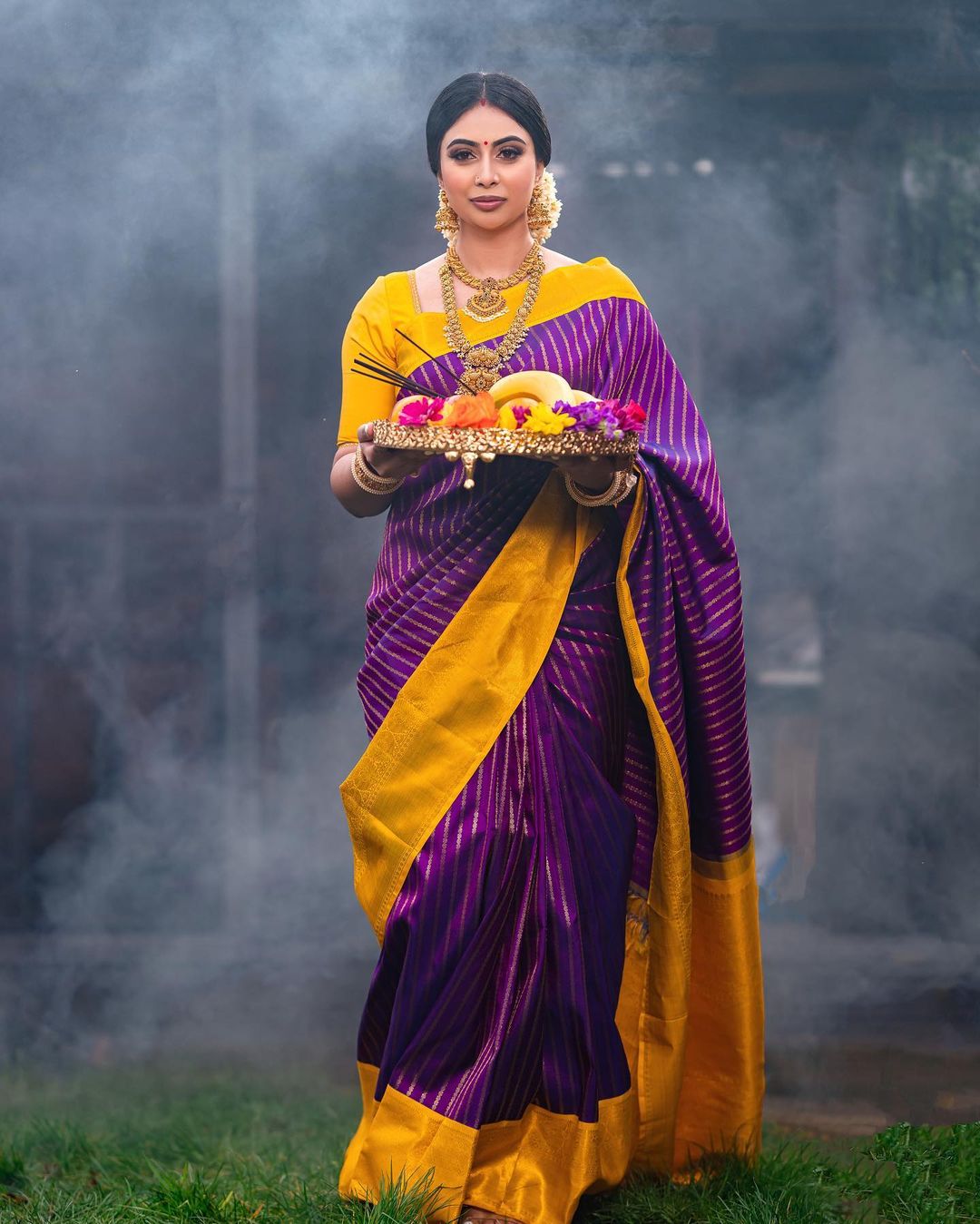 Breezy Purple Color Soft Lichi Silk Saree With Blouse Piece