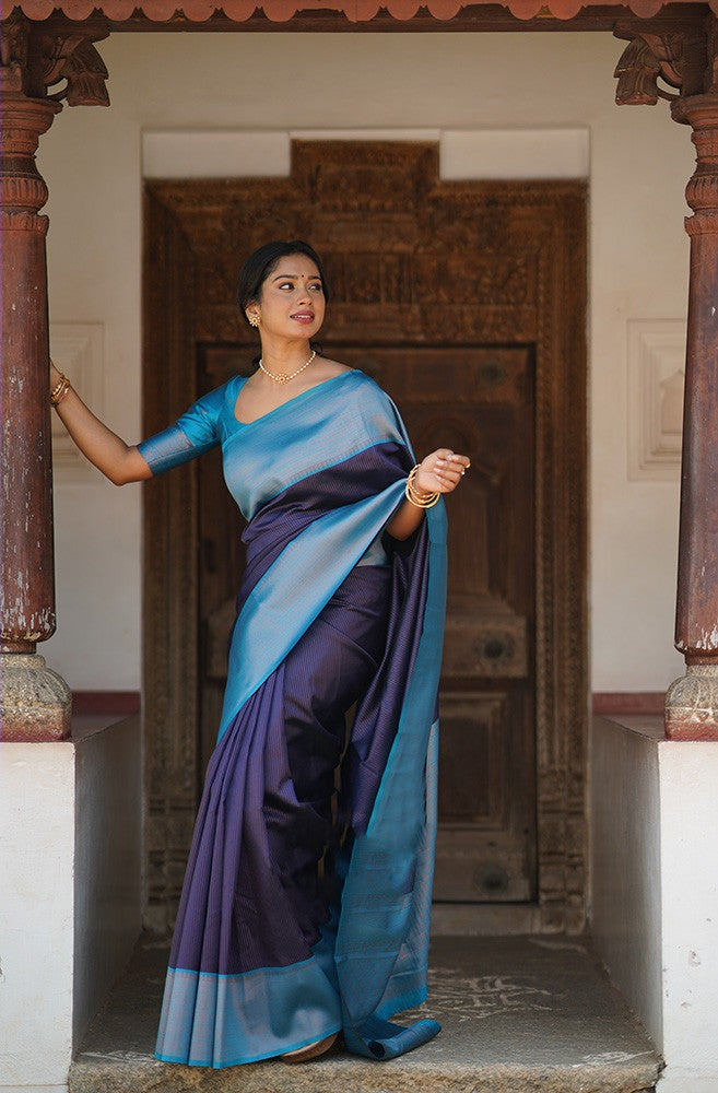 Splendid Navy Blue Color Soft Lichi Silk Saree With Blouse Piece