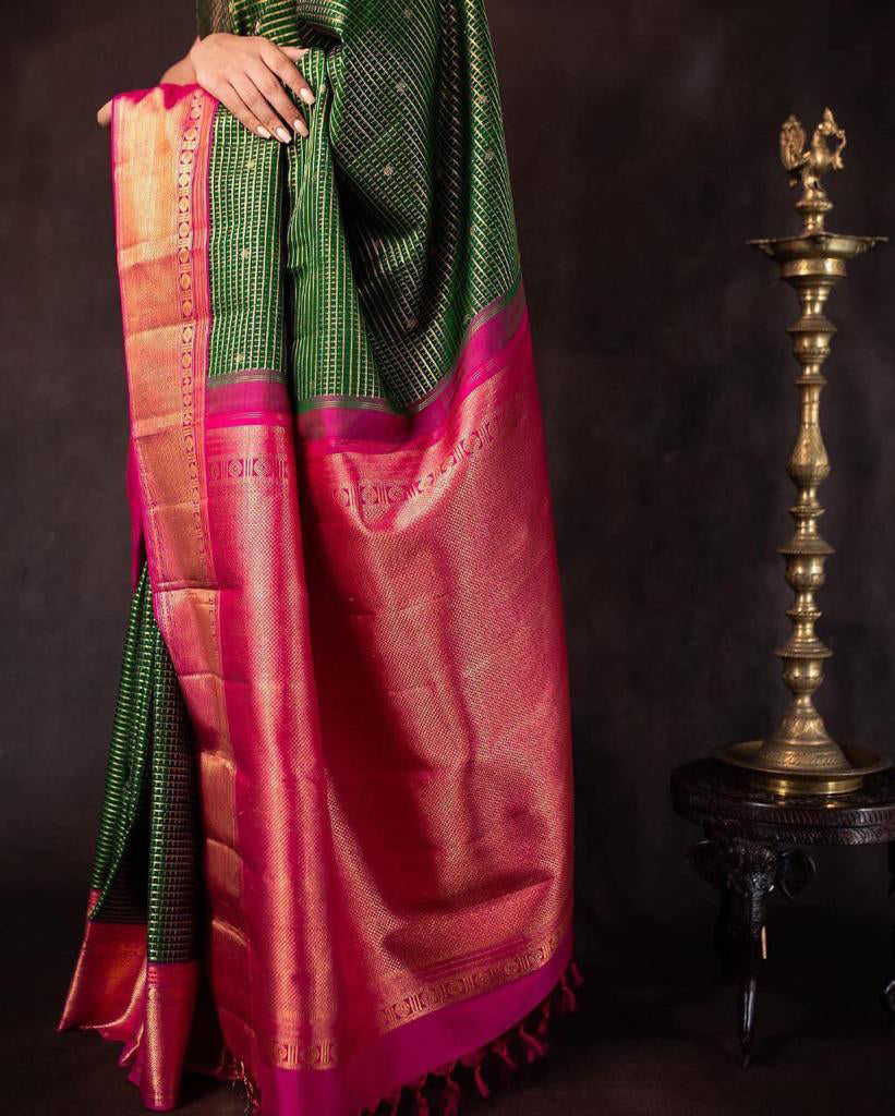 Twinkling Green Color Soft Lichi Silk Saree With Blouse Piece