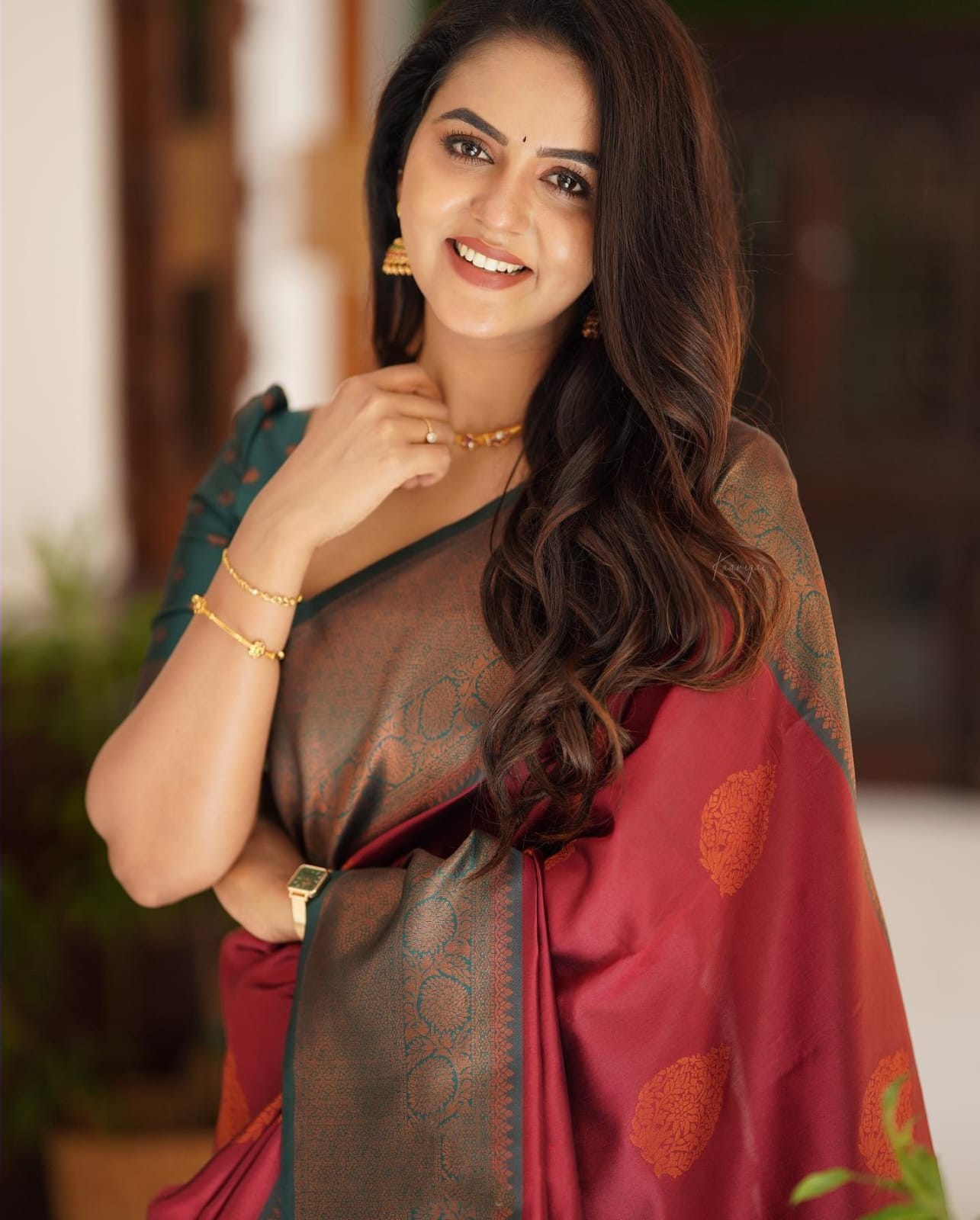 Lively Maroon Color Soft Lichi Silk Saree With Blouse Piece