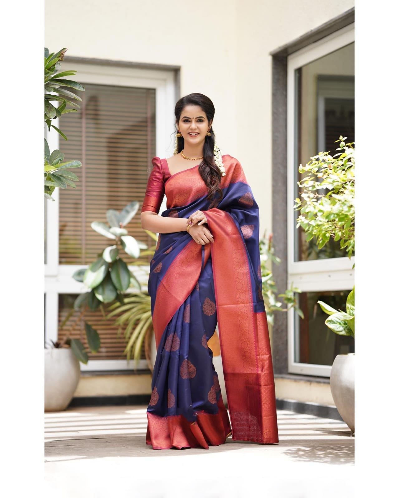 Exotic Navy Blue Color Soft Lichi Silk Saree With Blouse Piece