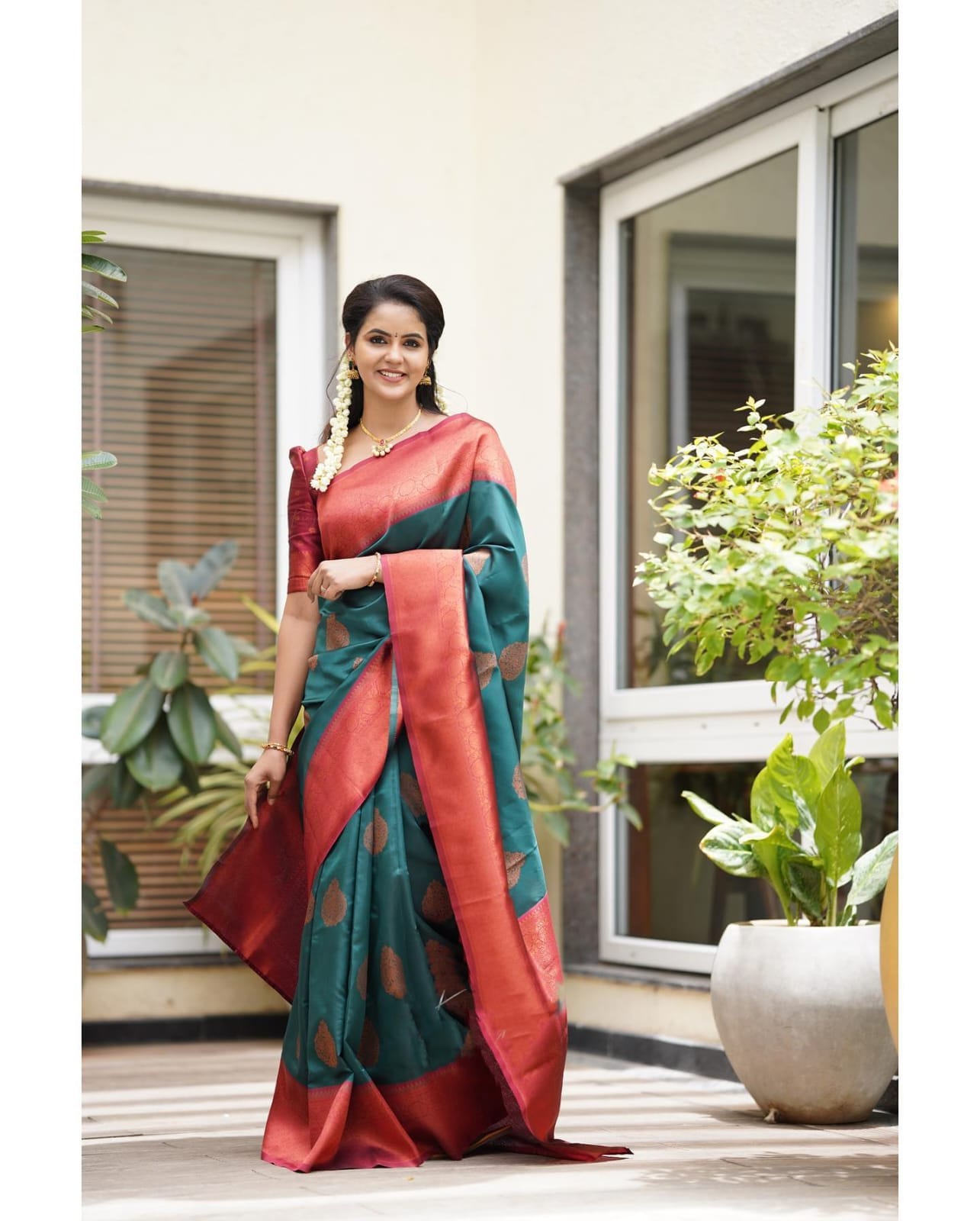 Intriguing Rama Green Color Soft Lichi Silk Saree With Blouse Piece