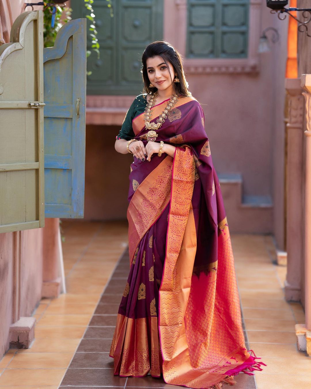 Resplendent Wine Color Banarasi Soft Silk Saree With Blouse Piece